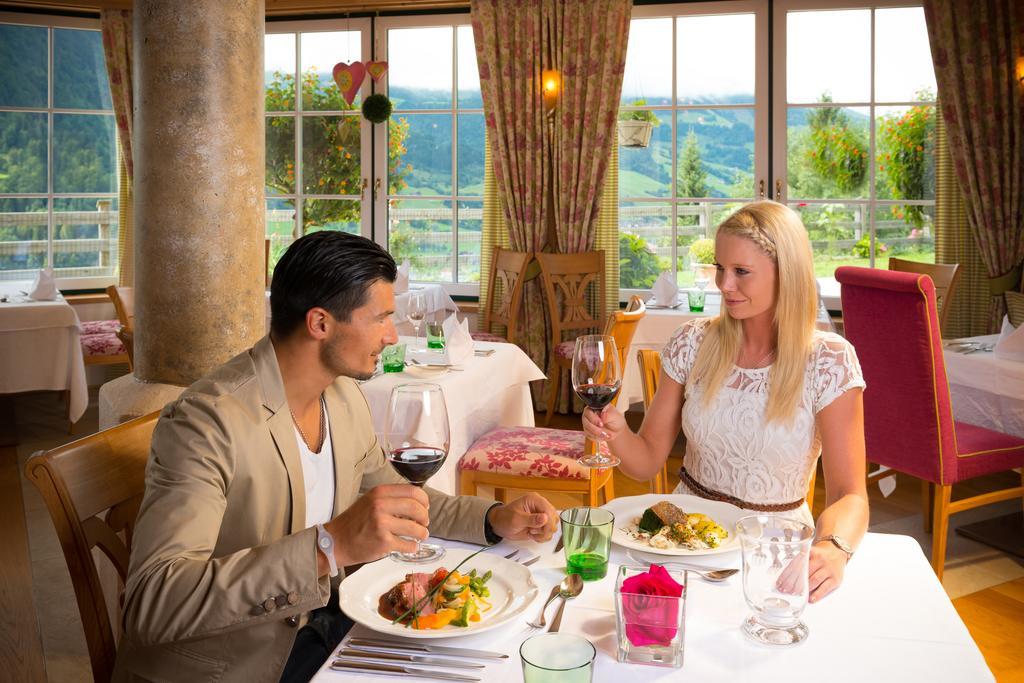 Hotel Alpenschloessl سانكت يوهان ايم بونغ المظهر الخارجي الصورة