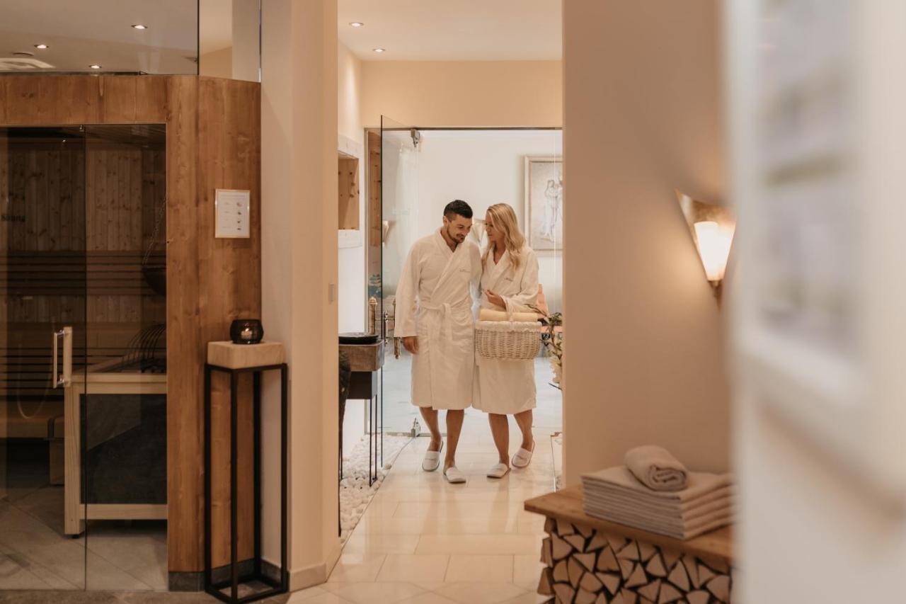Hotel Alpenschloessl سانكت يوهان ايم بونغ المظهر الخارجي الصورة